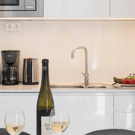 Serviced - Parque Лісабон