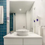 Serviced - Parque Daire *