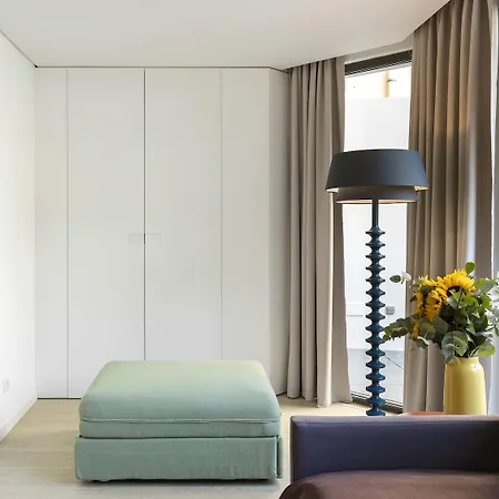 Serviced - Parque Apartment Lisbon